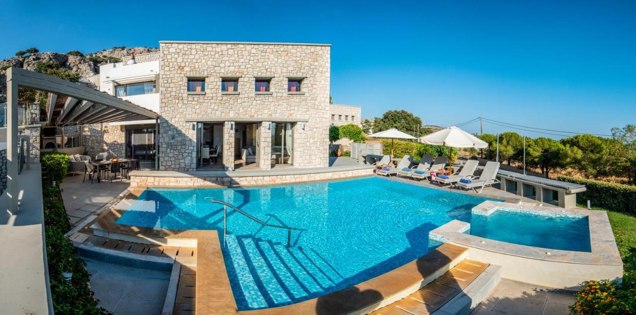 Villa Costamare - Enjoy Lazy Days On The Private Pool-Jacuzzi Pefki Exterior foto