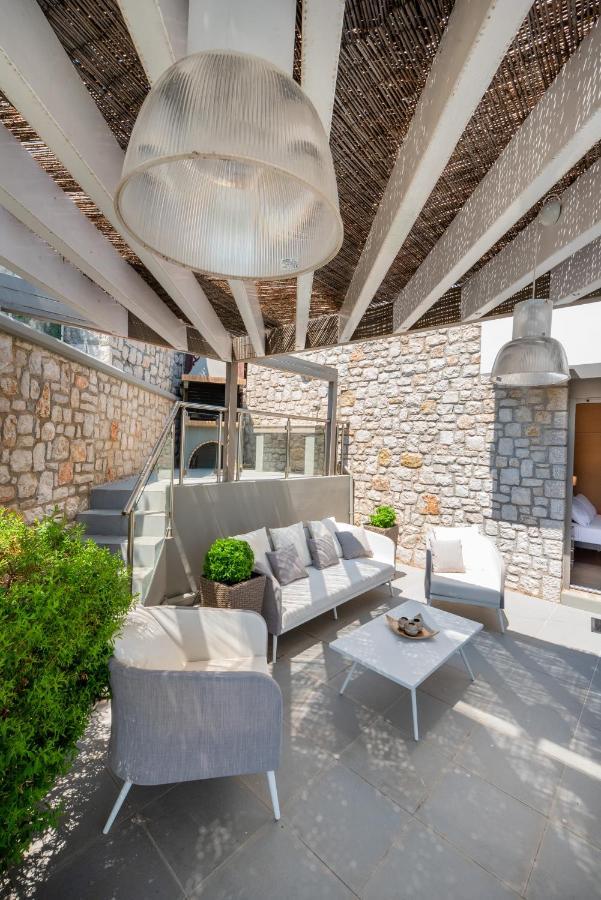 Villa Costamare - Enjoy Lazy Days On The Private Pool-Jacuzzi Pefki Exterior foto