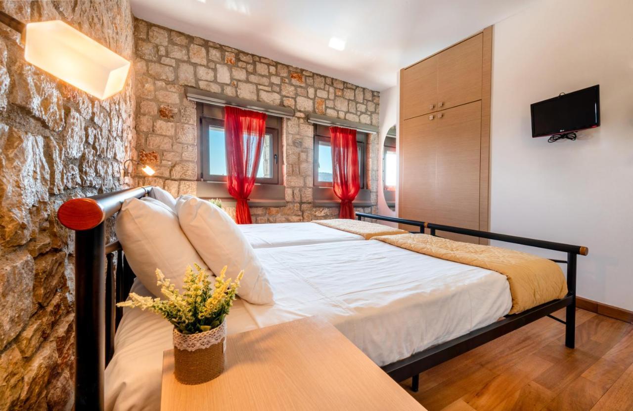 Villa Costamare - Enjoy Lazy Days On The Private Pool-Jacuzzi Pefki Exterior foto