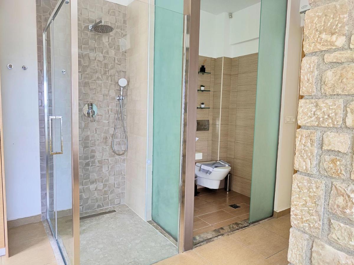 Villa Costamare - Enjoy Lazy Days On The Private Pool-Jacuzzi Pefki Exterior foto