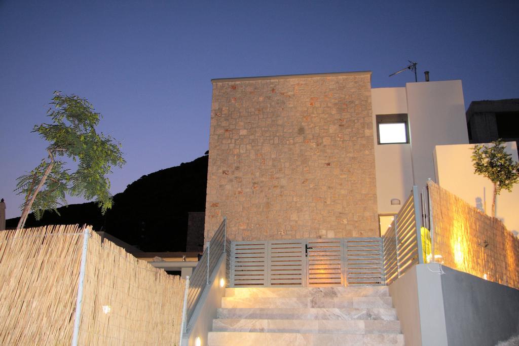 Villa Costamare - Enjoy Lazy Days On The Private Pool-Jacuzzi Pefki Habitación foto